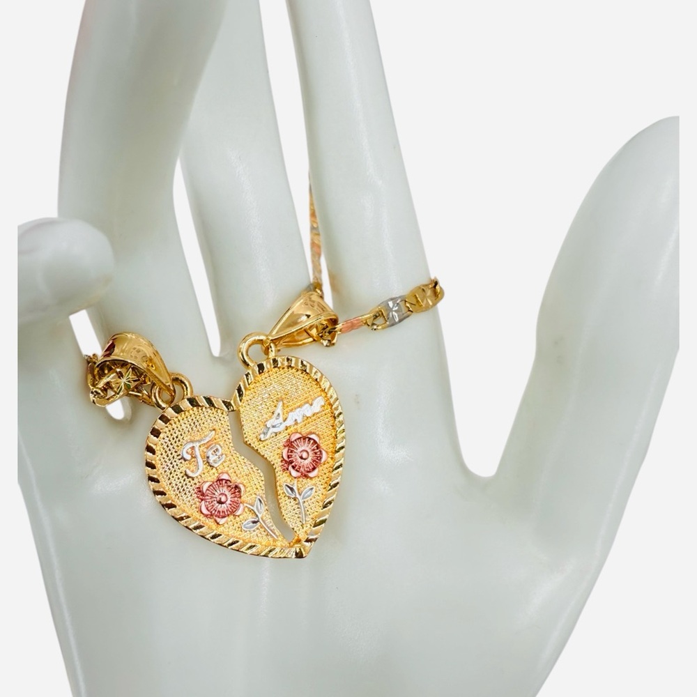 Luxury Jewelry Heart Pendant Necklace for Family Friends Husbands  Elegant - Picture 4 of 8